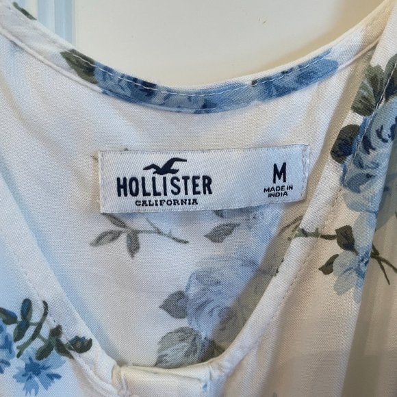 Hollister Floral Flowy Tank Top - Picture 2 of 2